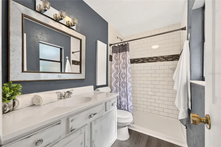 Original Primary En Suite Bathroom