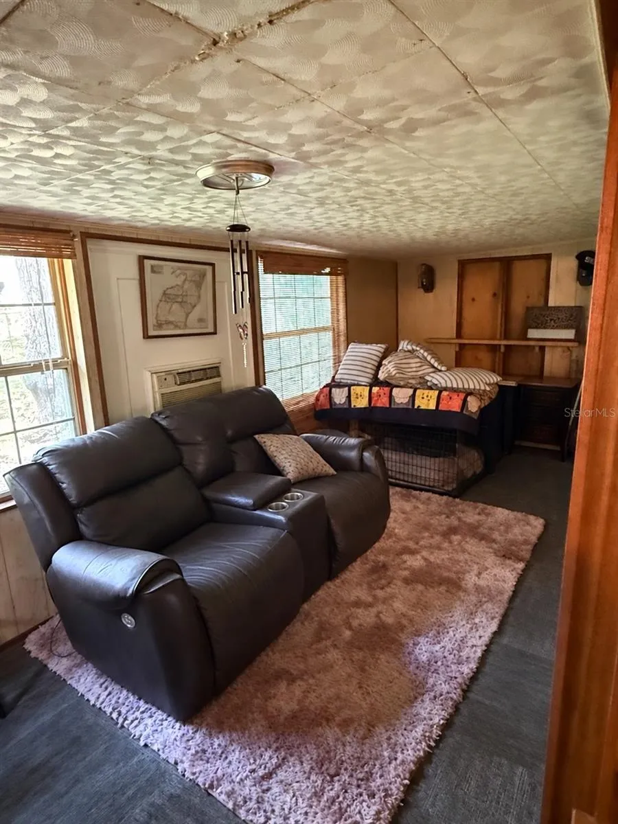 Sitting/ Living room
