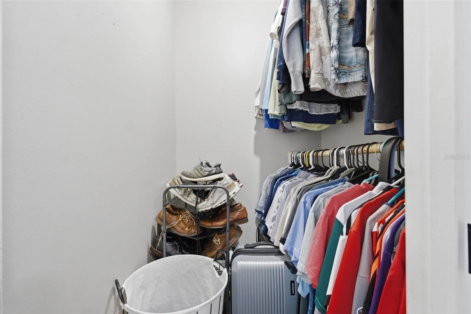 PRIMARY CLOSET