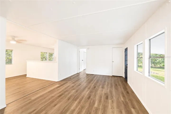 Living Area/Entry Way