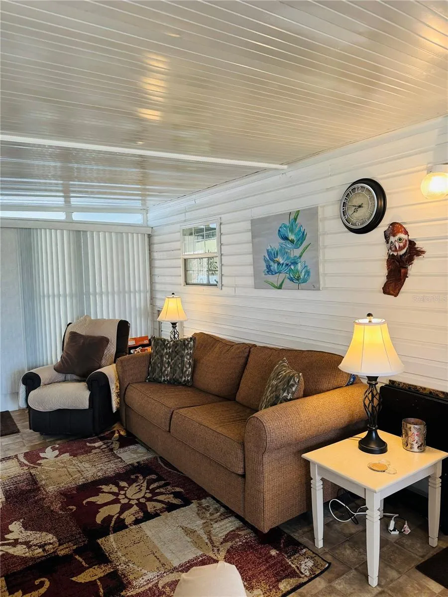 Florida Room - perfect for guests