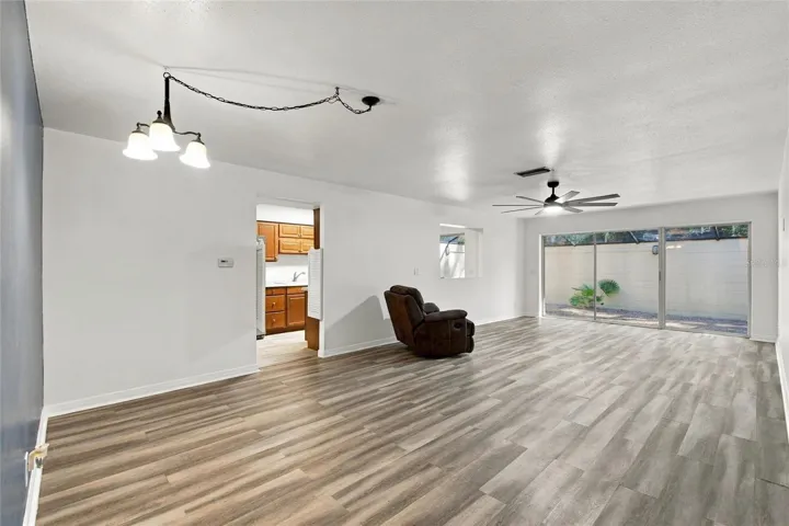 LIVING/DINING ROOM OUT TO LANAI