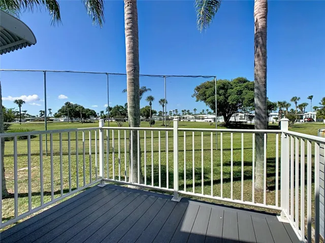 Rear deck