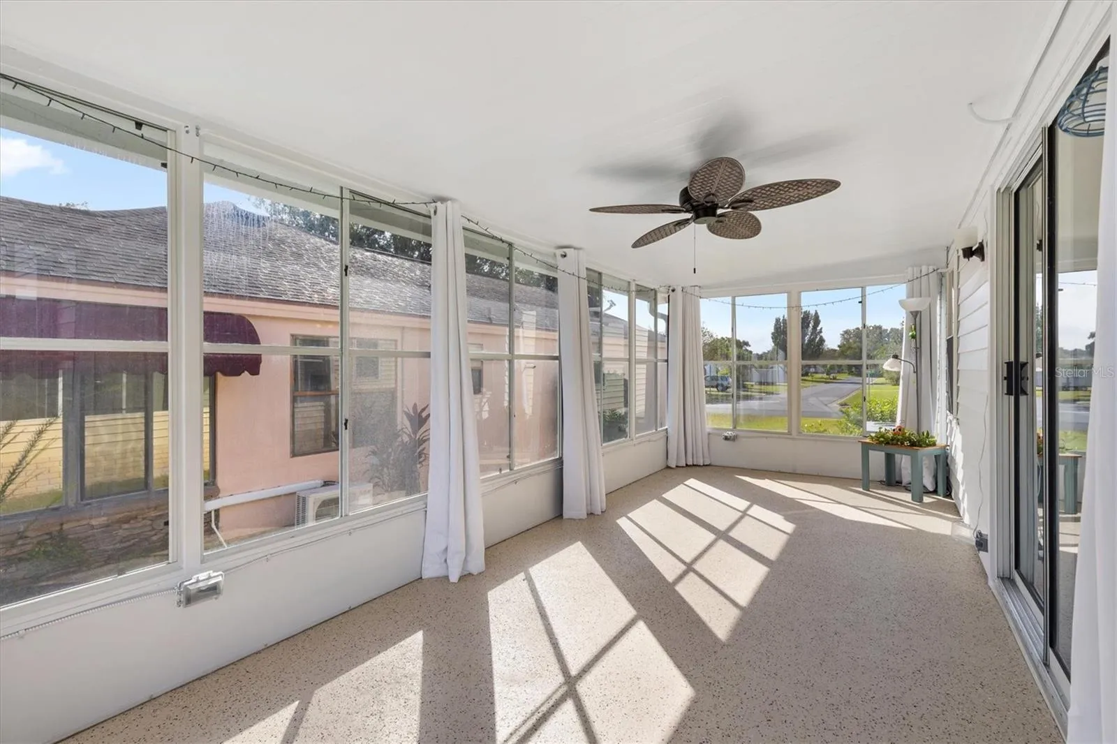 Tremendous Florida Room