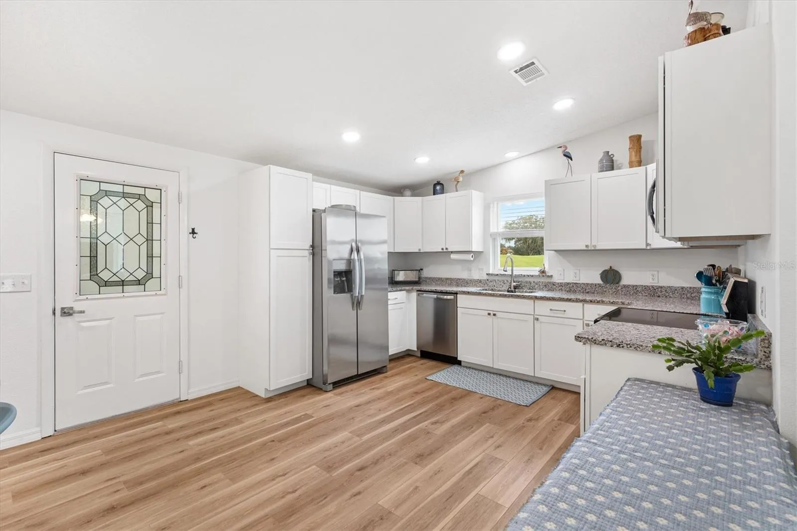 All new Kitchen-Stainless & Quartz