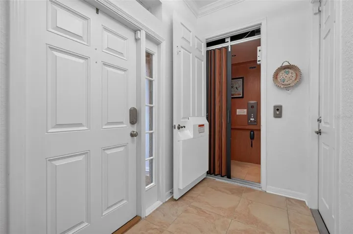 Elevator - 2nd floor
