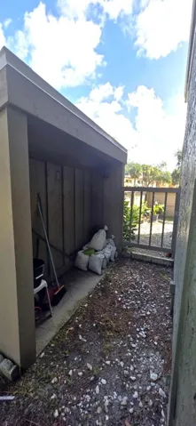 Open Outside Storage