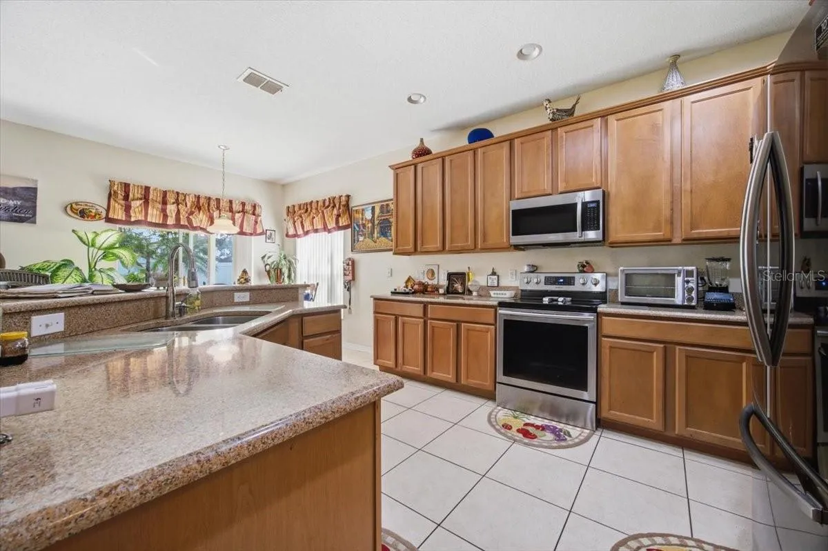 Kitchen R