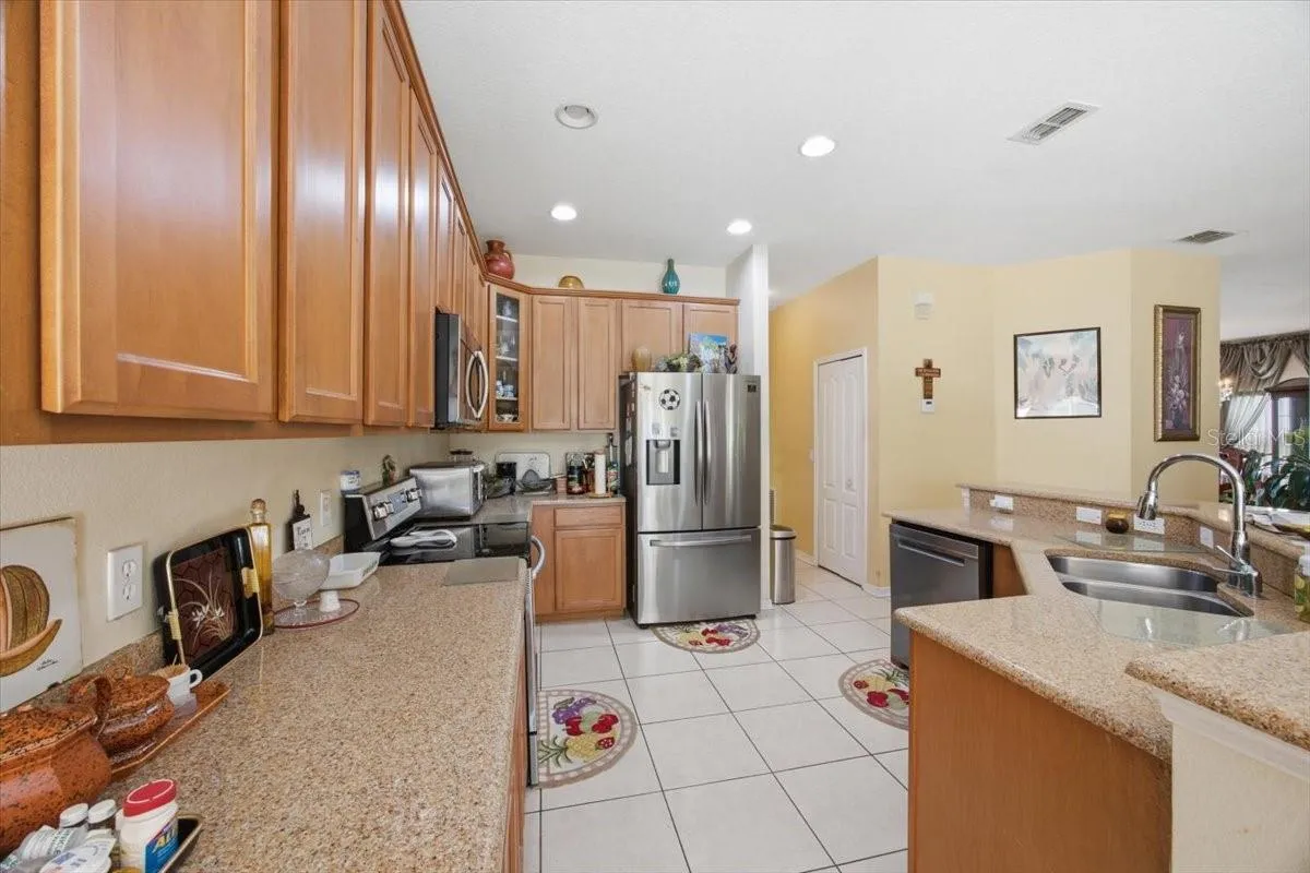 Kitchen R2