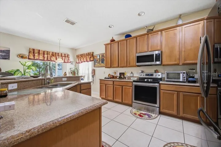 Kitchen R