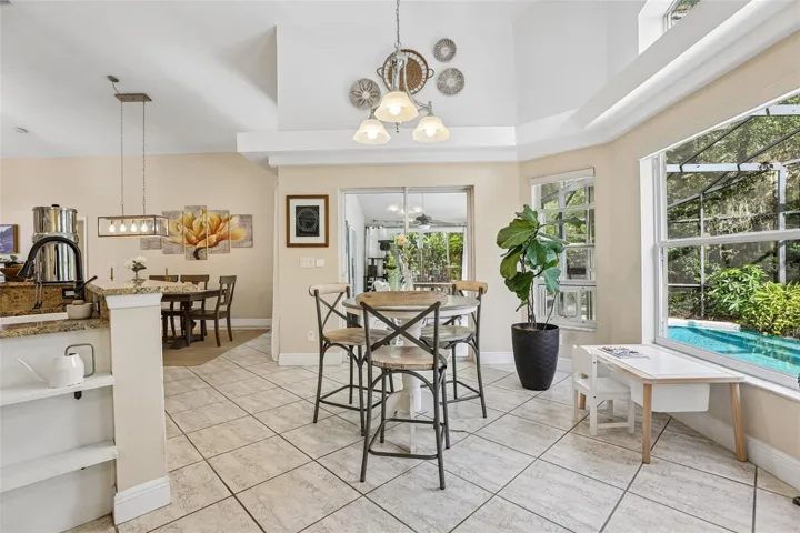 Breakfast area
