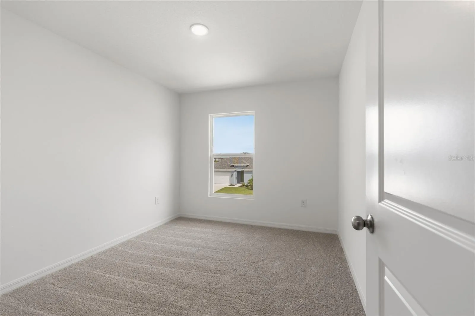 1st guest bedroom