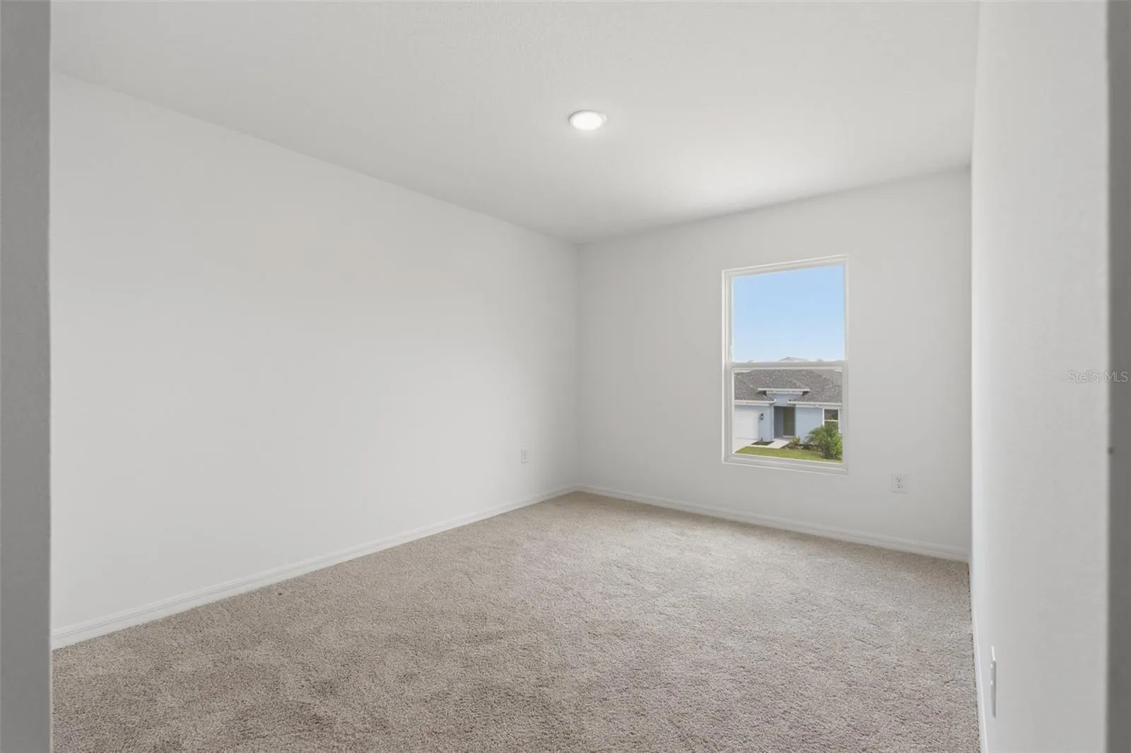 2nd guest bedroom