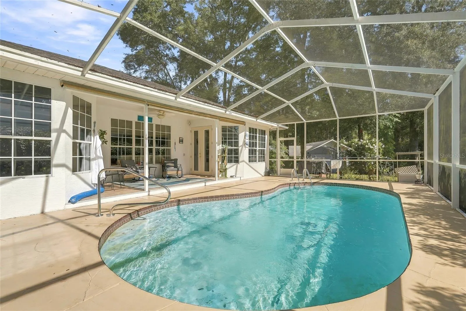 Screened in lanai with In-ground Heated POOL
