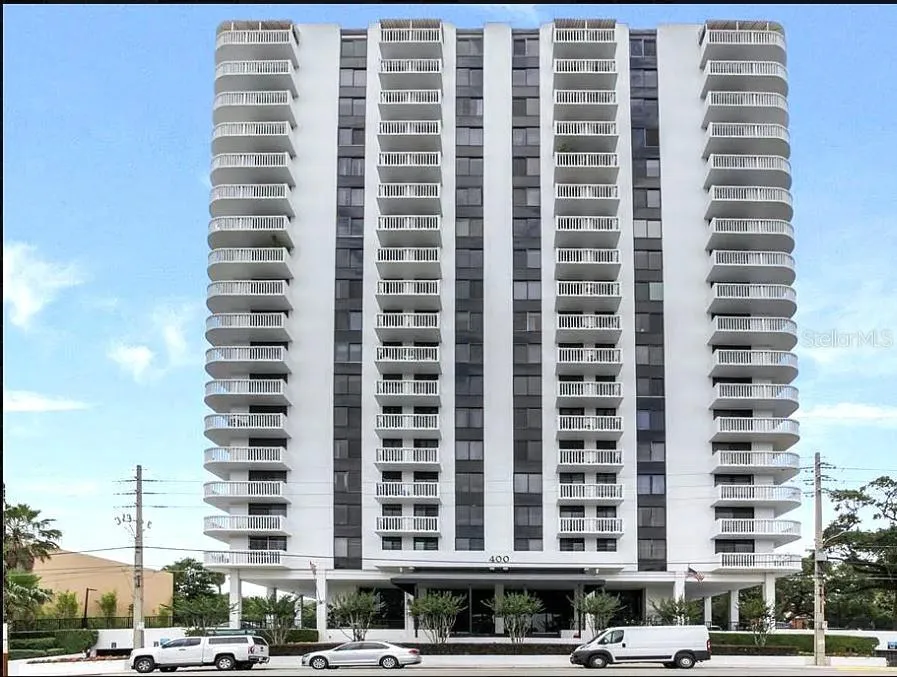 Park Lake Towers