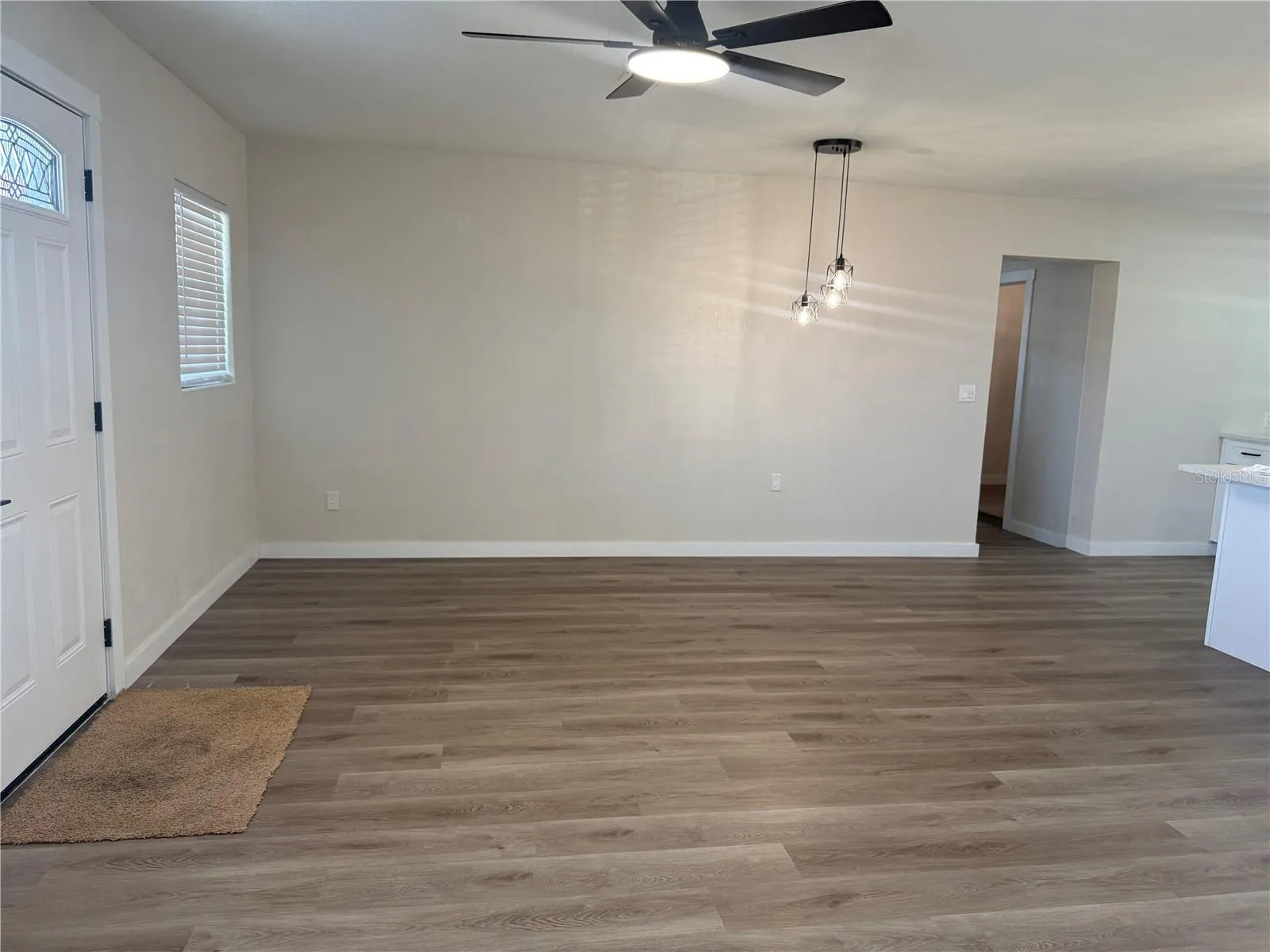 Living Room/Dining Room