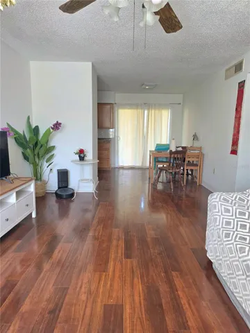 Living Room N view