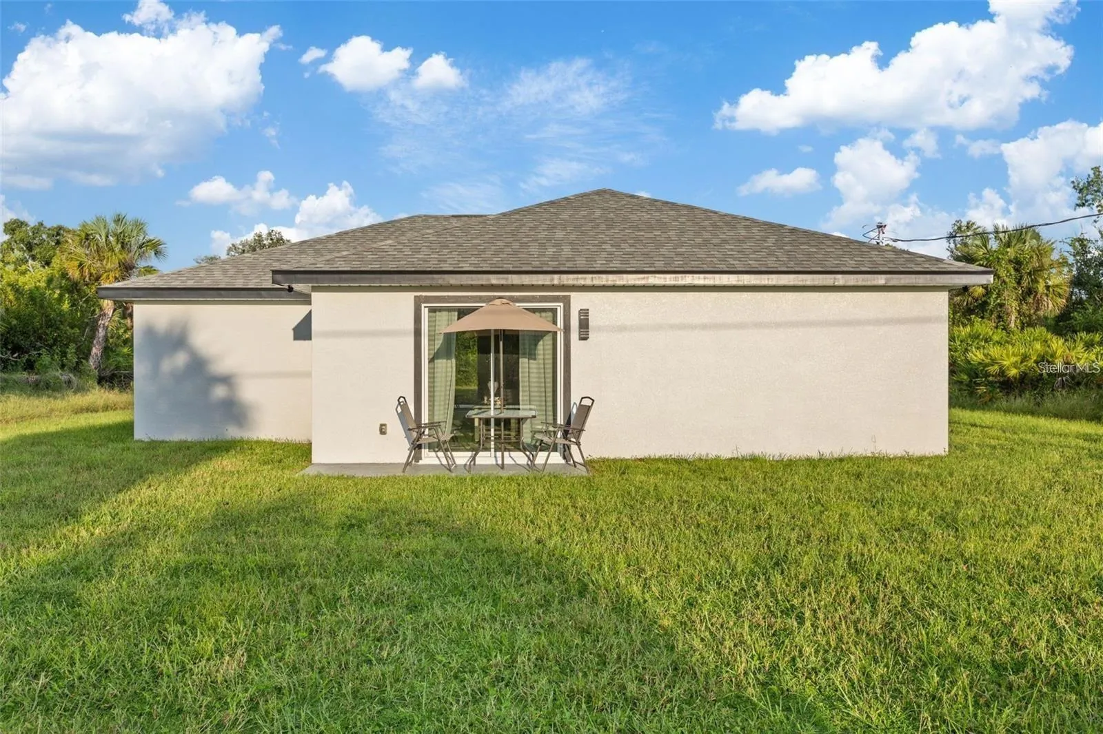 This is a model home picture.