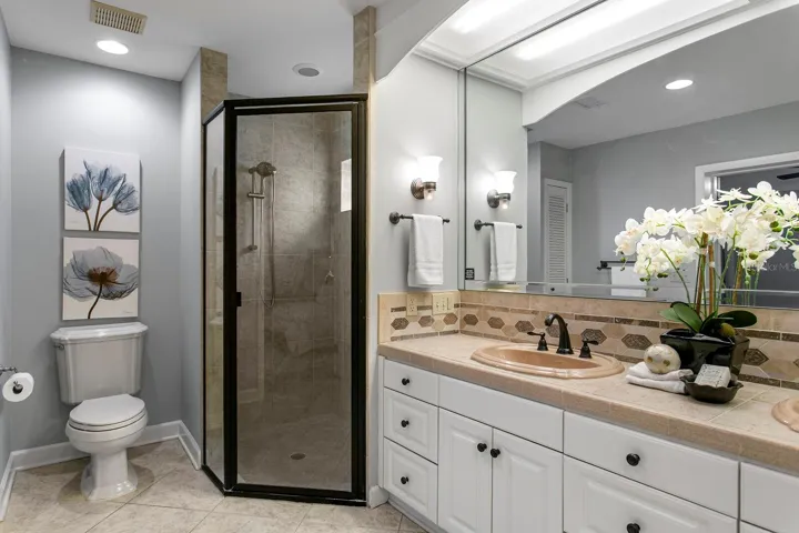 Primary Ensuite.