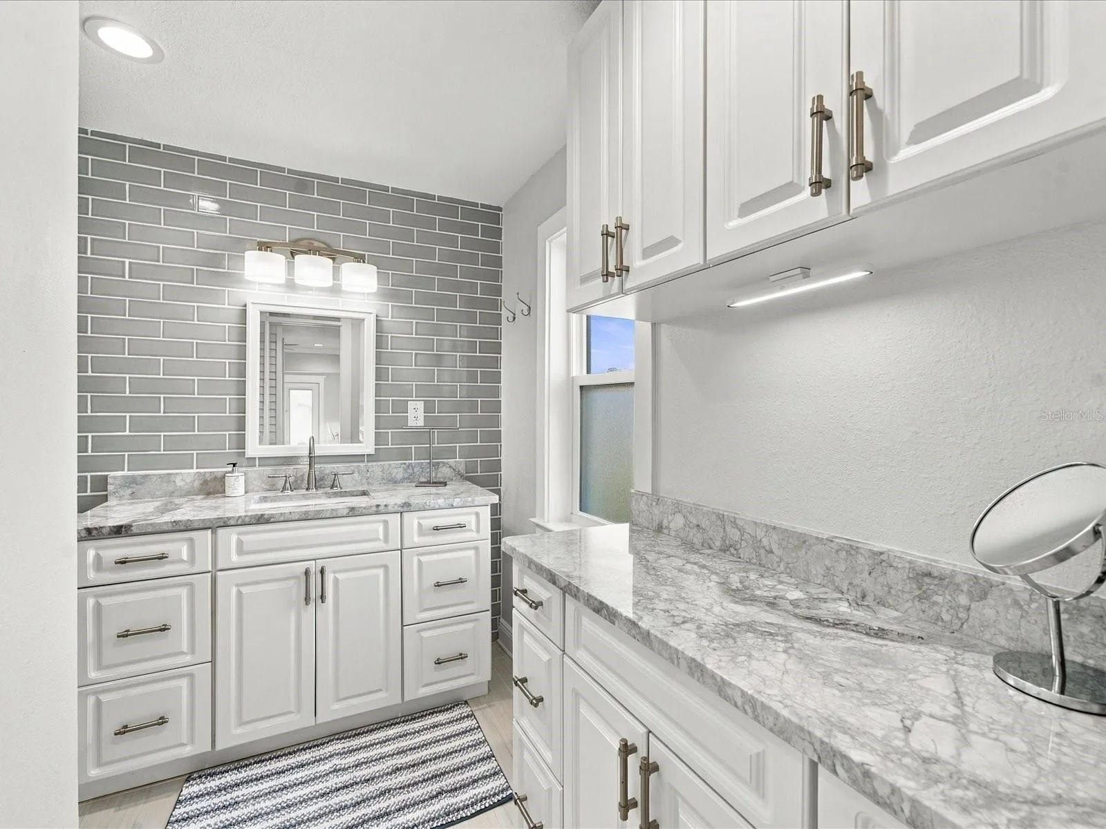 Primary - En Suite