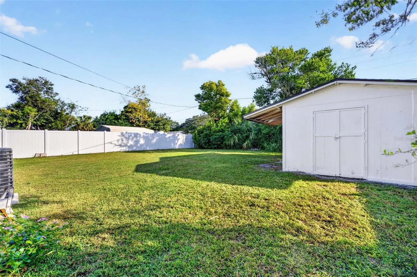 This Shed is nice, its a workman's shed with space for storage or a crafting room for the new owners.