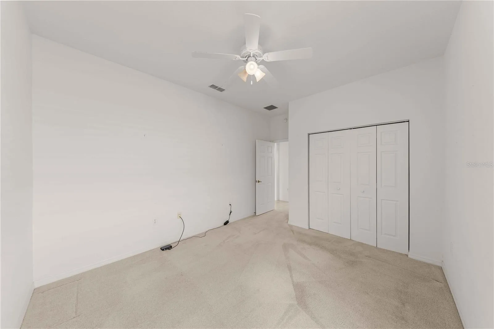 Guest Bedroom-1