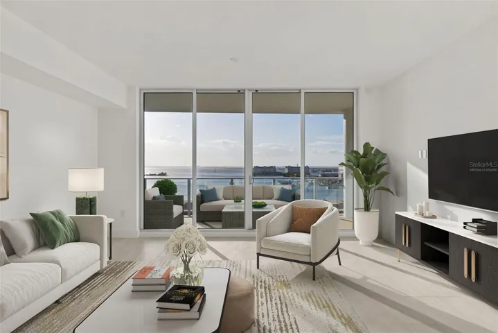 Living room direcctly facing west - virtually staged