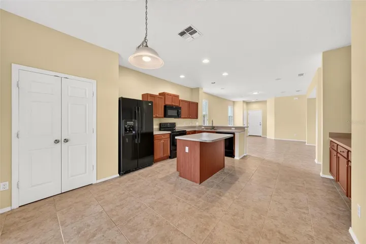Kitchen with Dinette Area