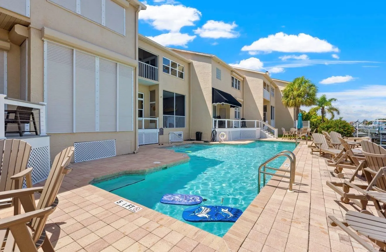Salt water community pool