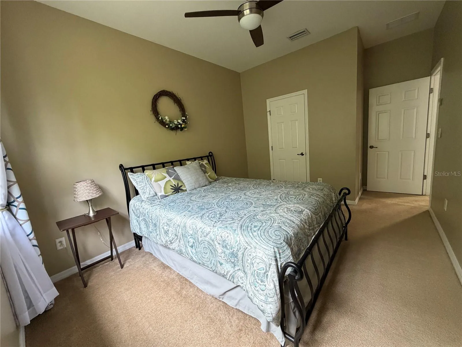 Guest Room 1
