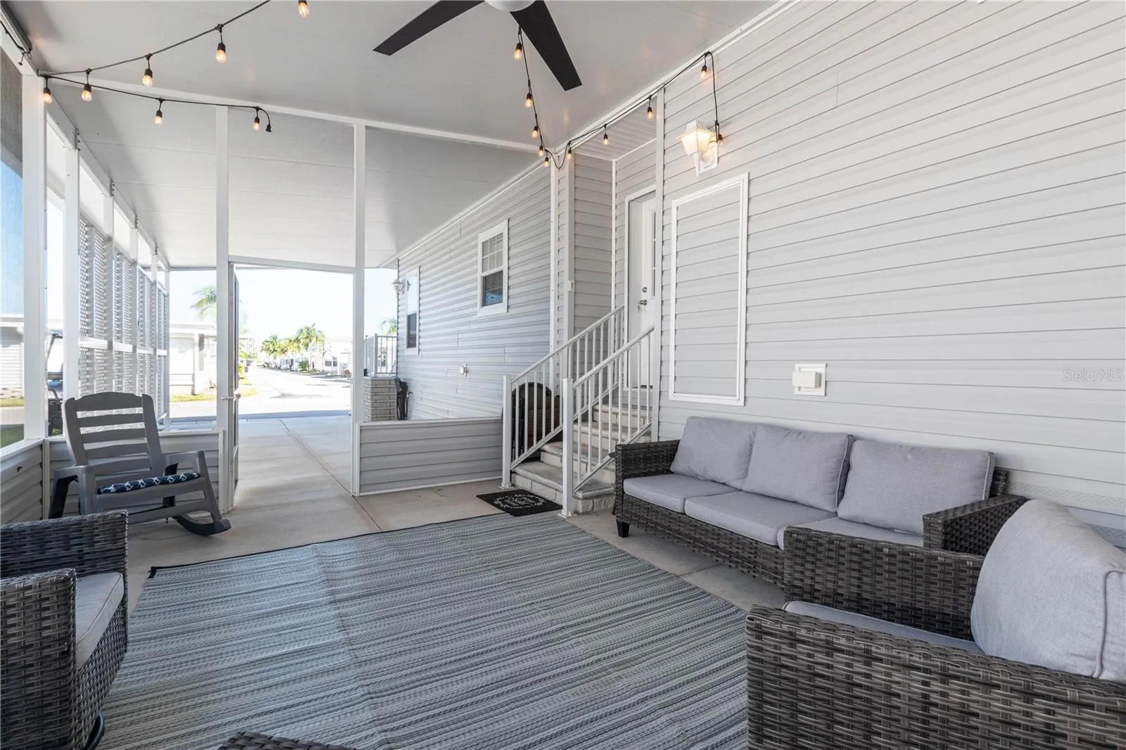 Screened Patio