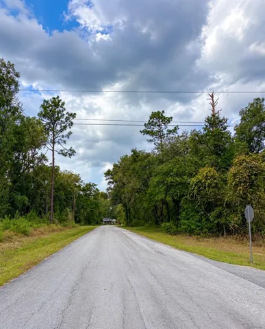 Down street in the other direction