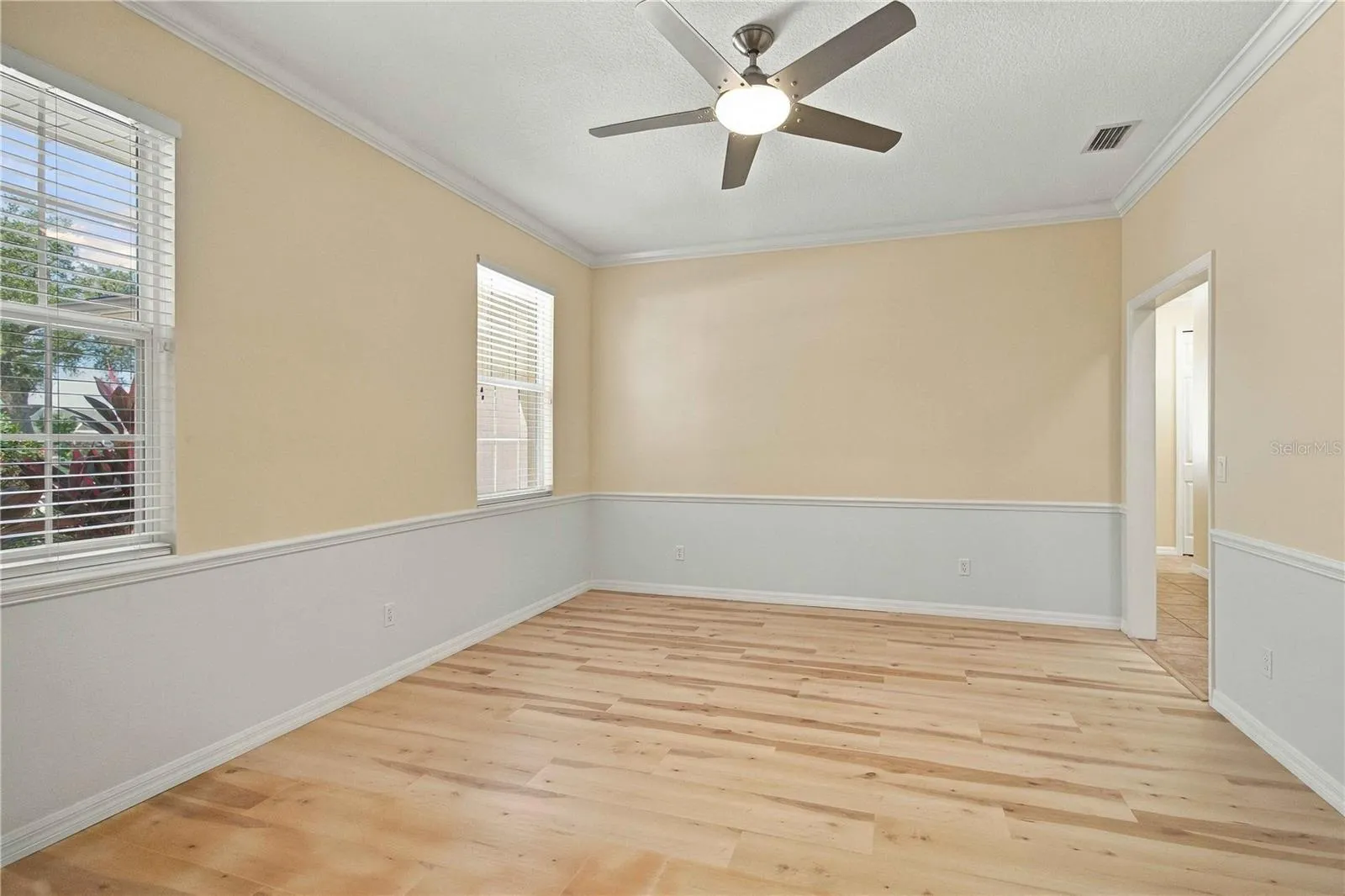 Formal dining room