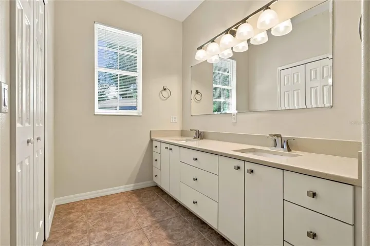 Primary bath