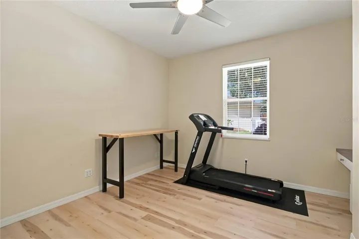 Guest bedroom, 18x12