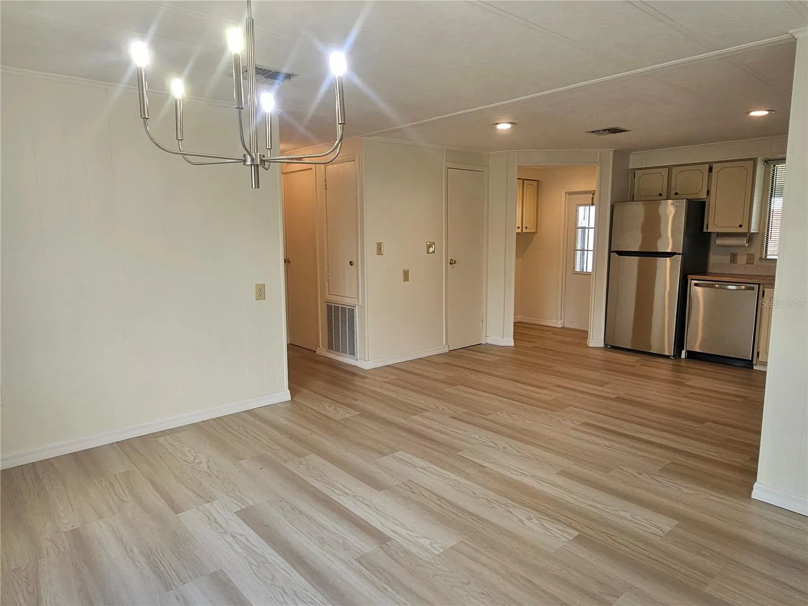 Dining Area/Kitchen