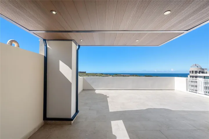 Private Rooftop Terrace