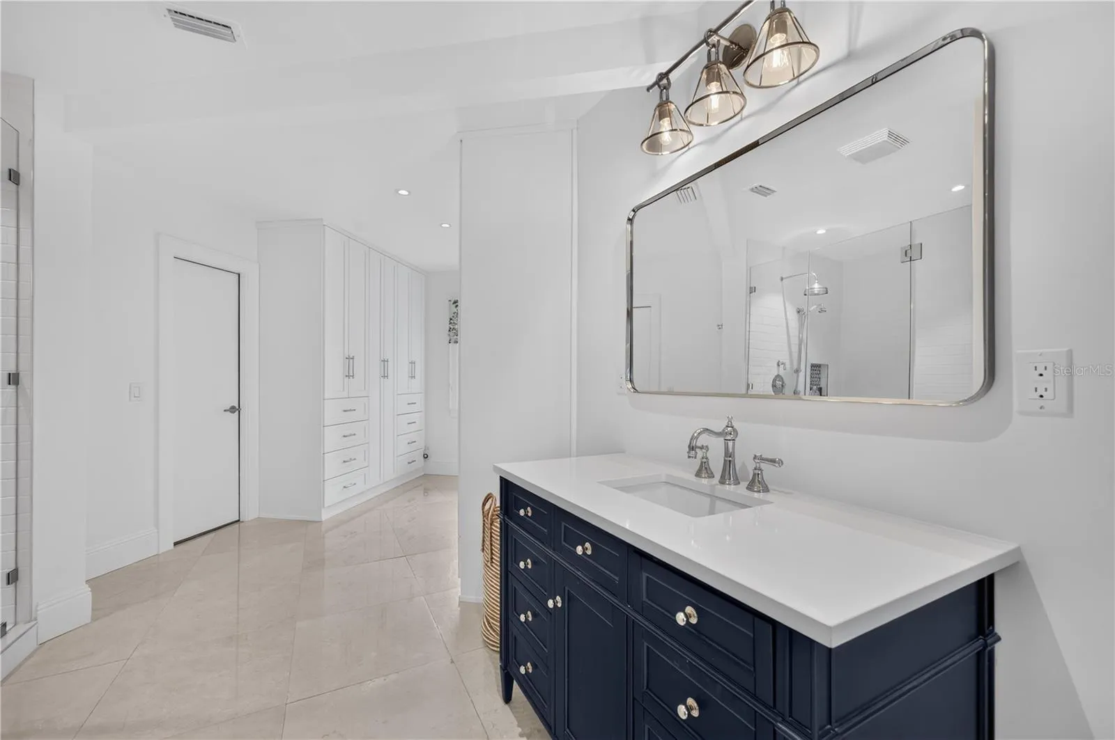 Primary bathroom/changing area