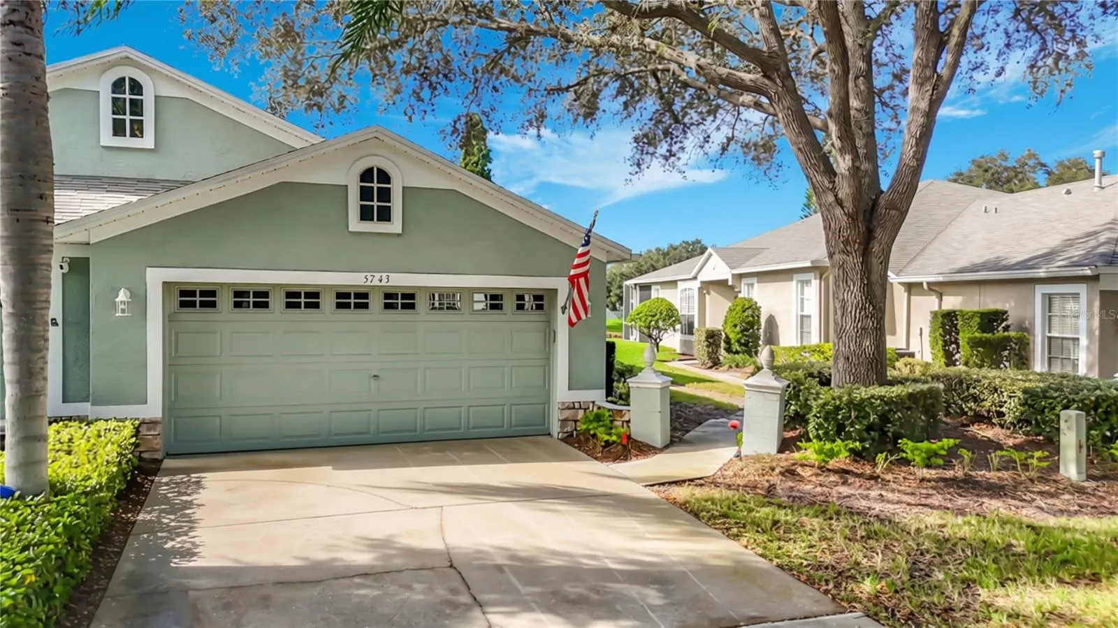 Welcome Home to LOW MAINTENANCE LIVING!