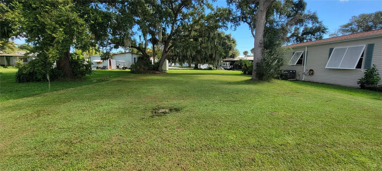 4339 Cedar - open lot