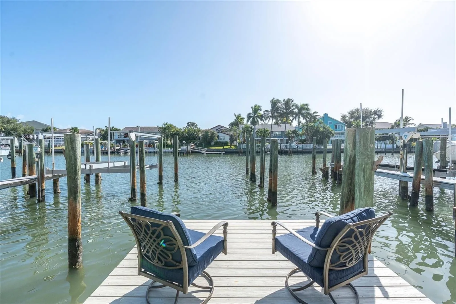 Relax and enjoy the beauty of the waterfront