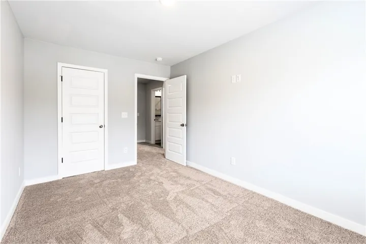 3rd bedroom additional view