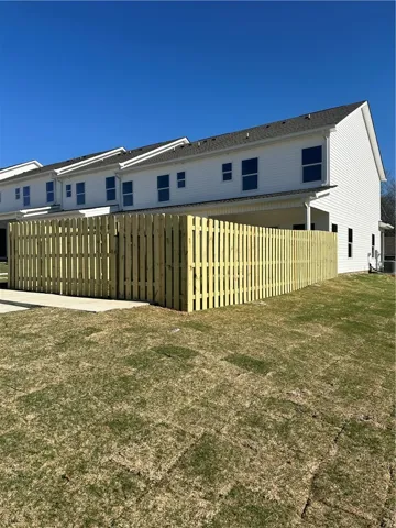 privacy fence additional view
