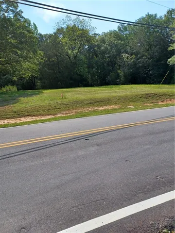 1788 King Road, Valley, Alabama 36854