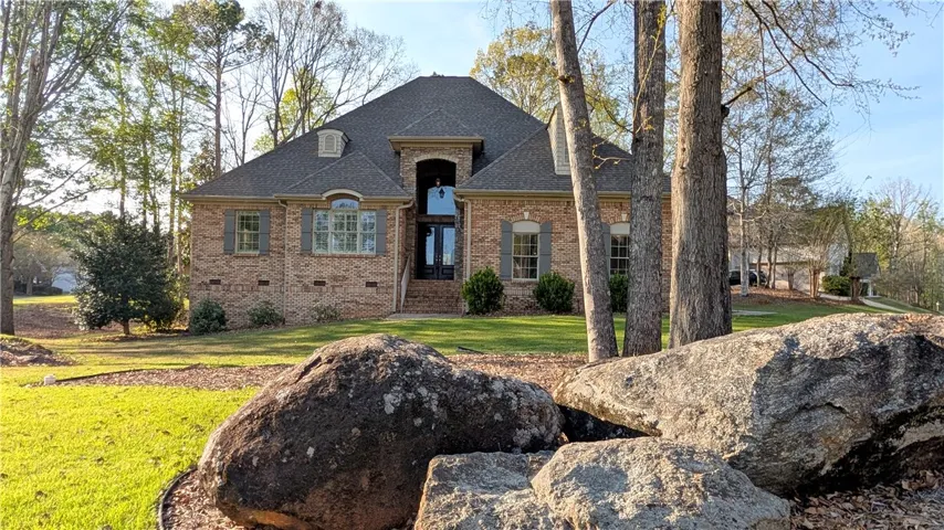 A beautiful sight in the Grove Hill neighborhood!