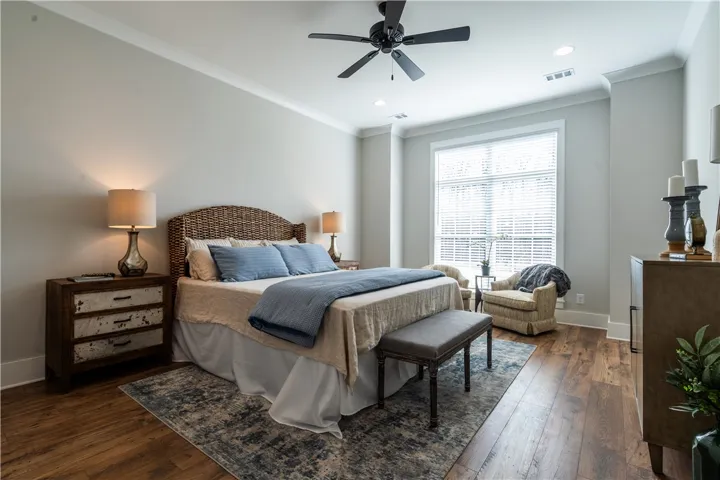Primary bedroom staged(not virtual)