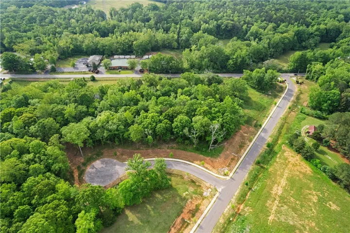 4040 Glenwood Court, Auburn, Alabama 36830