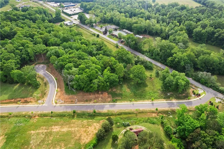 4040 Glenwood Court, Auburn, Alabama 36830