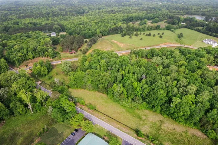 4040 Glenwood Court, Auburn, Alabama 36830