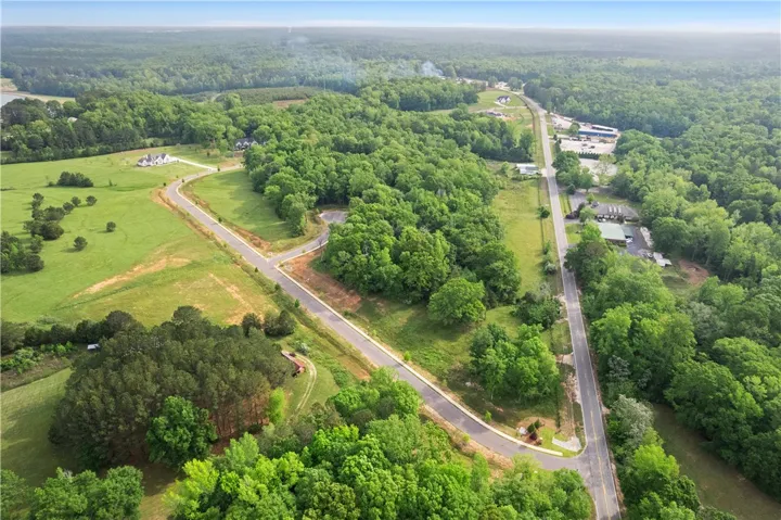 4040 Glenwood Court, Auburn, Alabama 36830